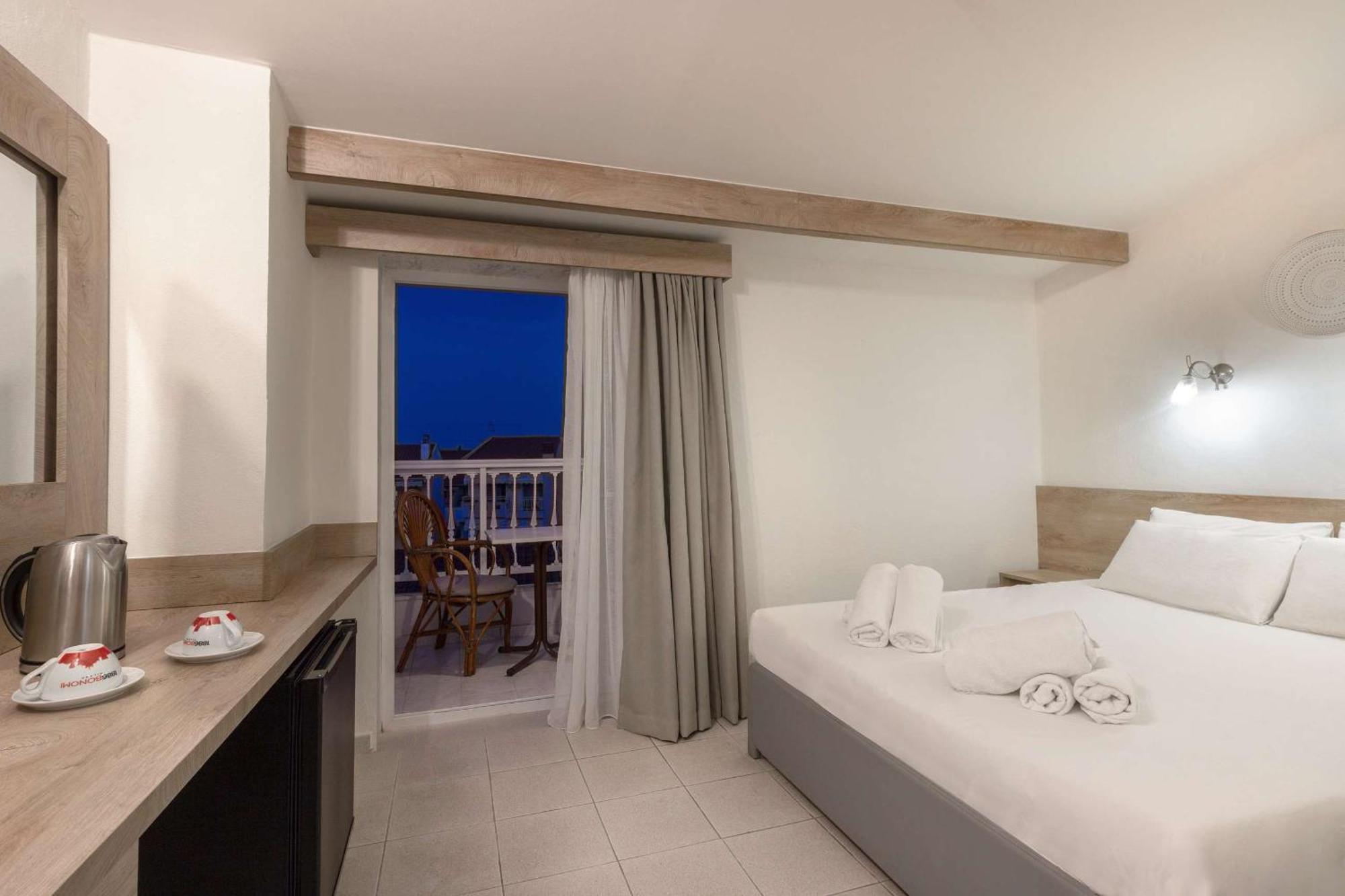 Hotel Odysseas Polychrono Bilik gambar