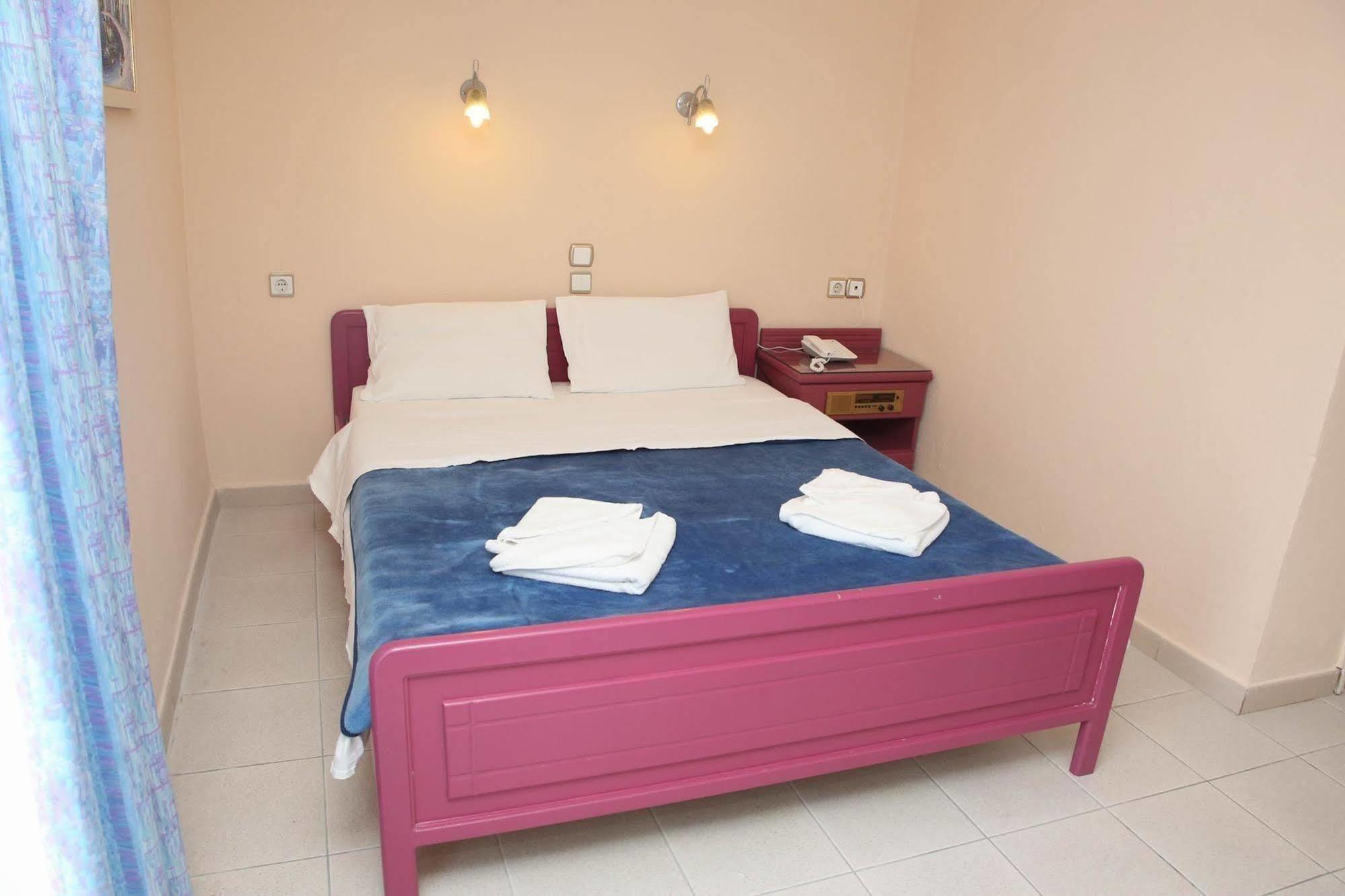 Hotel Odysseas Polychrono Luaran gambar